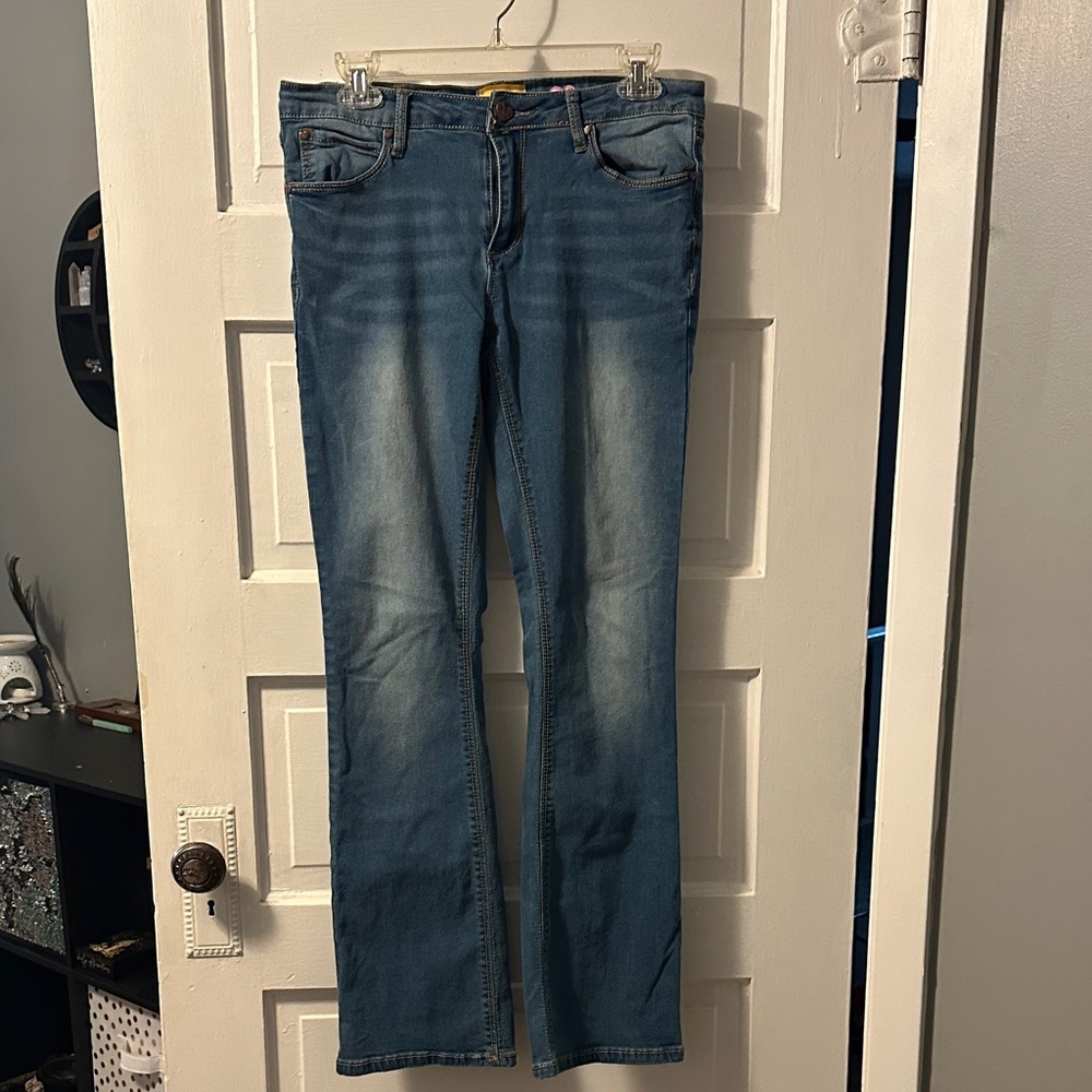 Stylish Blue Straight Leg Women's Jeans